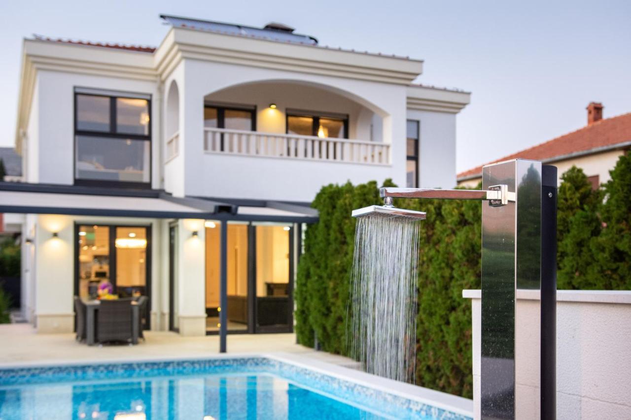 Luxury City Villa Traù Esterno foto