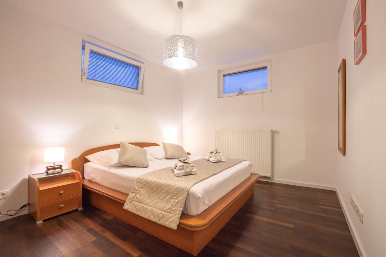 Luxury City Villa Traù Esterno foto