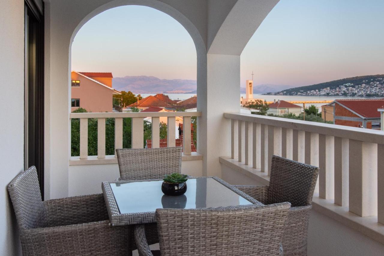 Luxury City Villa Traù Esterno foto